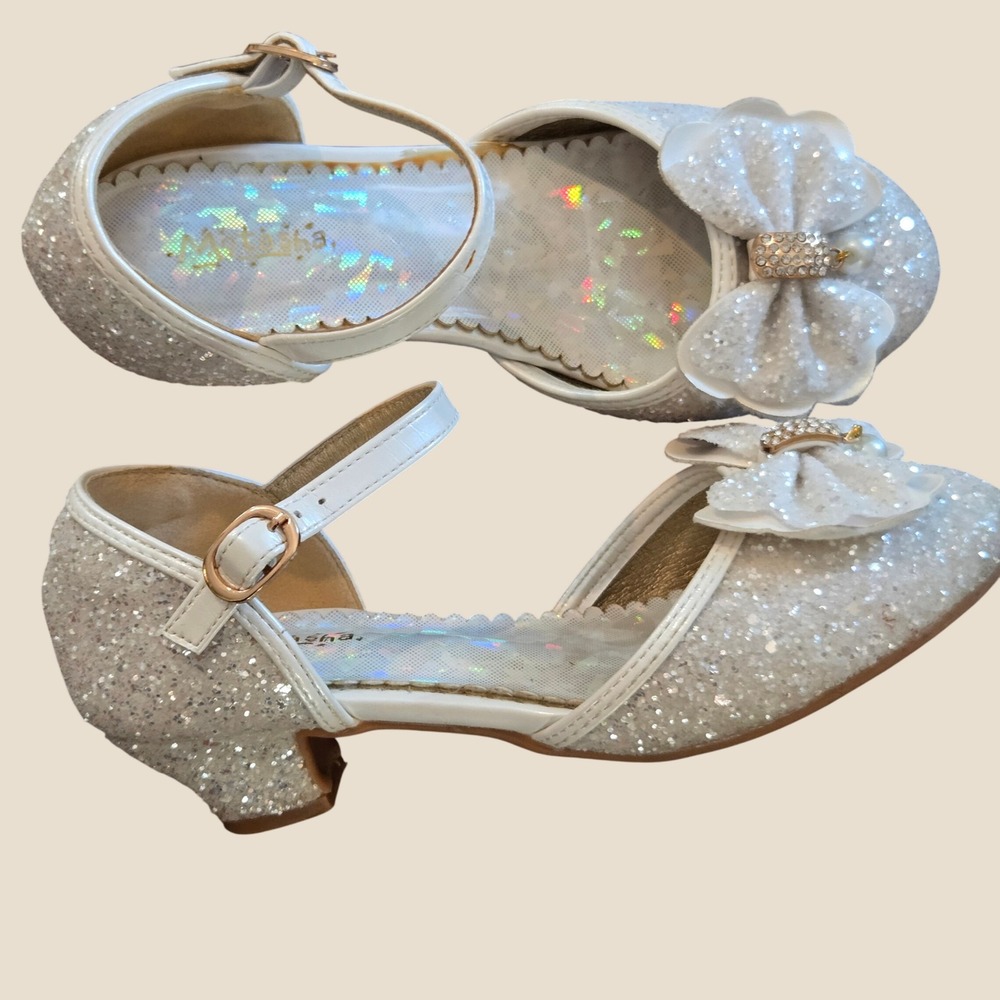 Motasha Girls White Glitter Dress Shoes Low Heel Bow Pearl Rhinestone Size 1